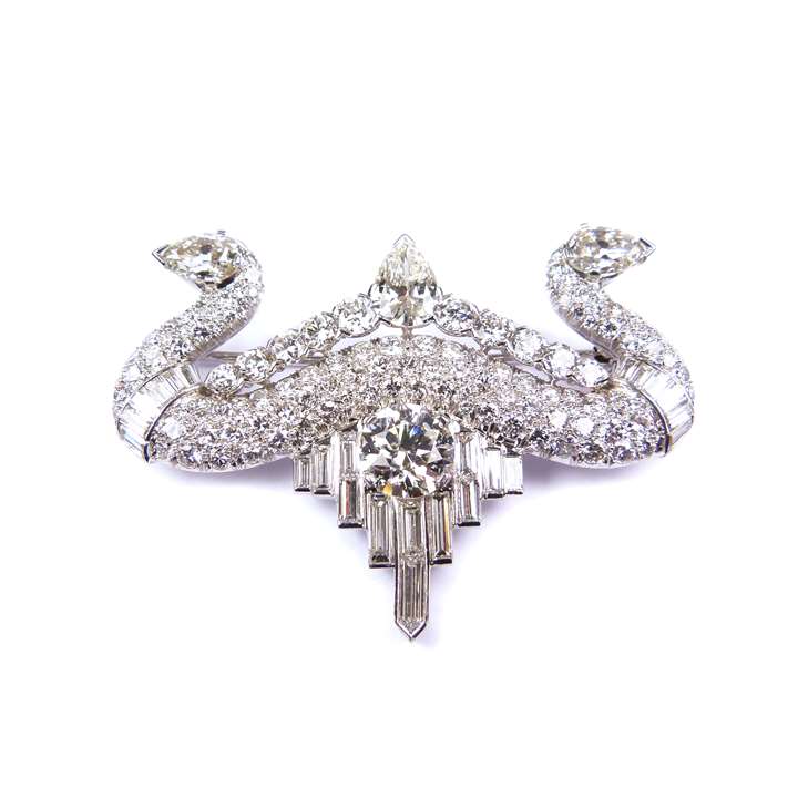 Diamond set geometric Persianesque brooch